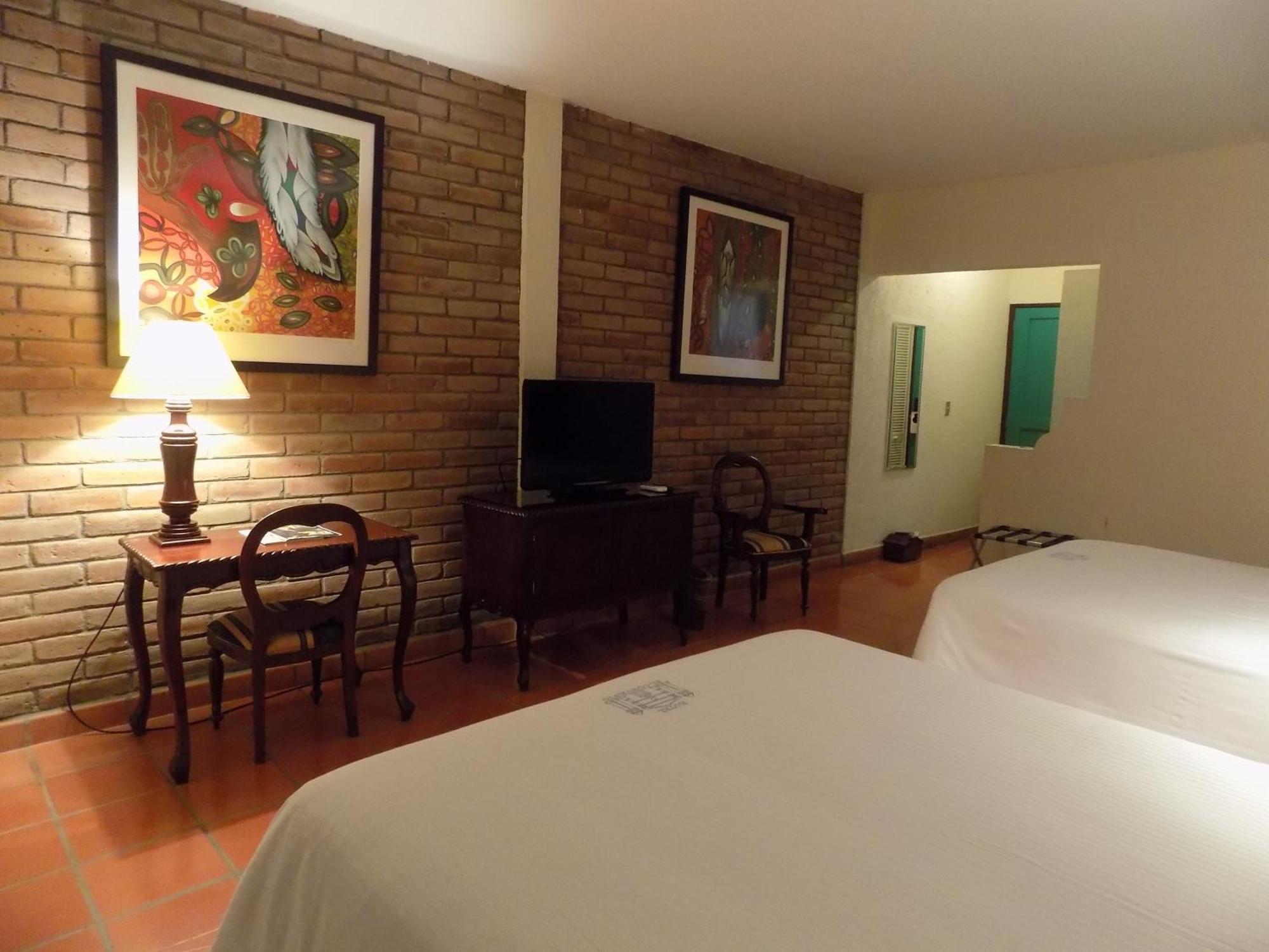 Hotel El Convento Leon Nicaragua 客房 照片